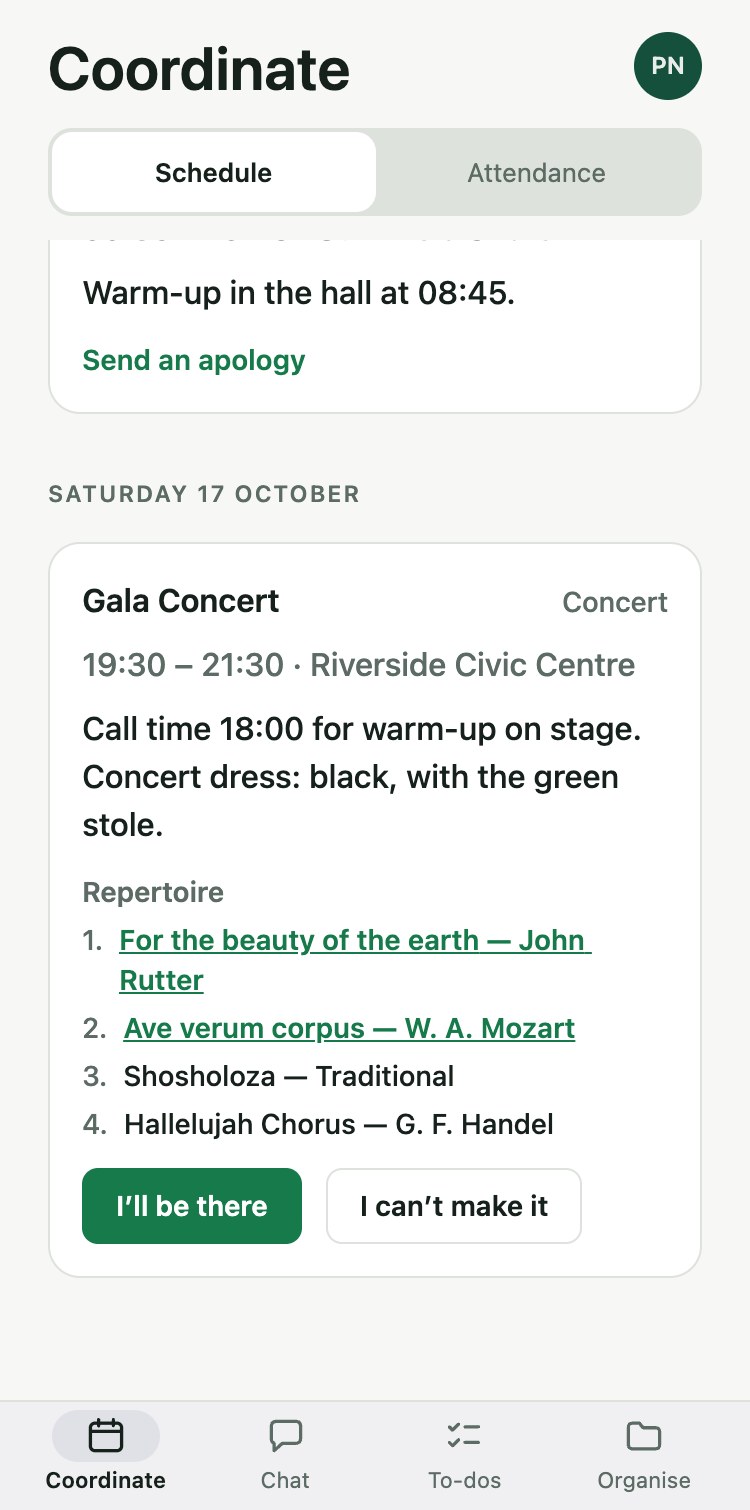 A concert in the calendar with its call time, dress, four pieces in order, and the two reply buttons.